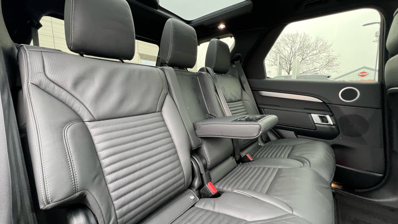 Land Rover Discovery 3.0 D350 Dynamic HSE 5dr Auto Diesel Station Wagon